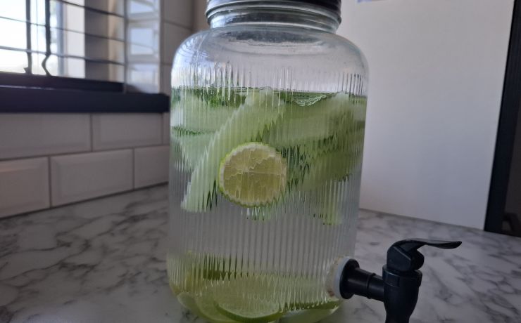 Zomerhitte; tandje terug en koel je wijs...